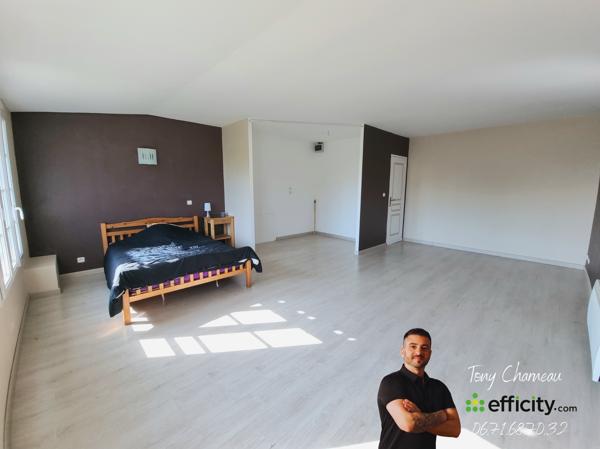Maison
         5 pièces
        - 260 m² 213 000 € *
