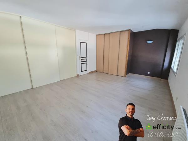 Maison
         5 pièces
        - 260 m² 213 000 € *