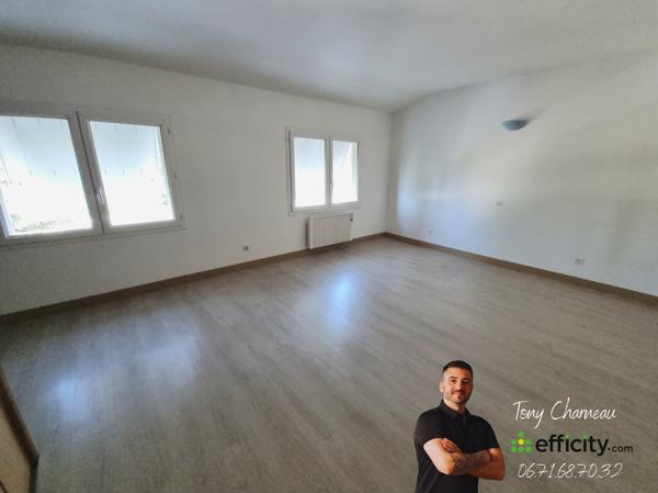 Maison
         5 pièces
        - 260 m² 213 000 € *