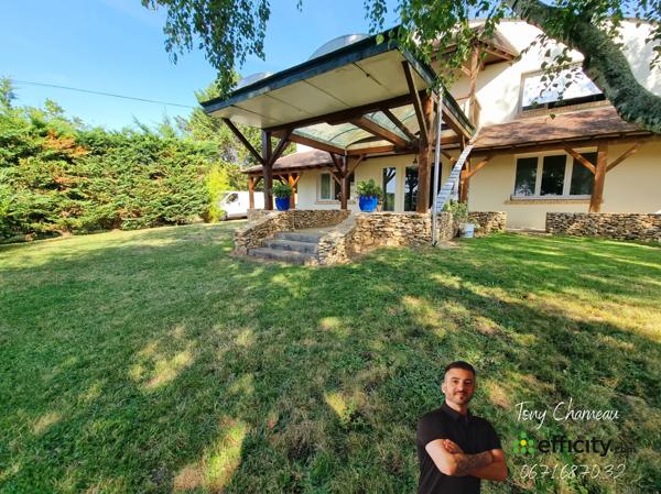 Maison
         5 pièces
        - 260 m² 213 000 € *
