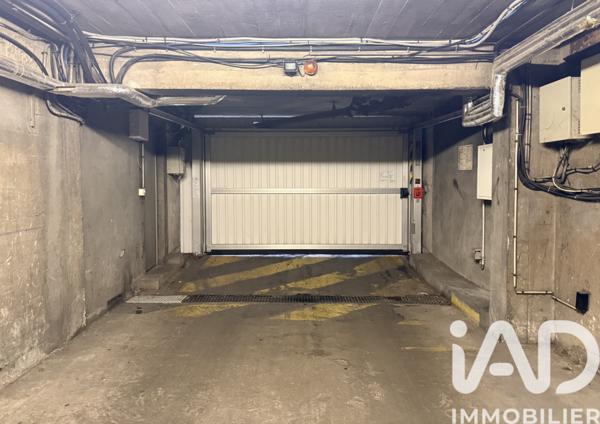 Parking à vendre 10 m² Paris 11