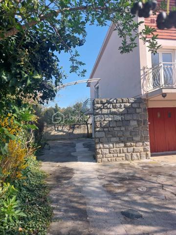 Demeure de 168,77 m²