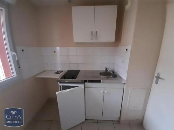 Appartement à louer 2 pièces 51m² Évreux (27000)
