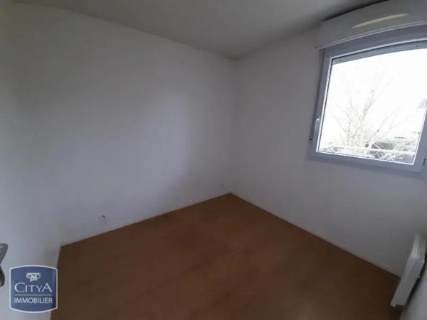 Appartement à louer 2 pièces 51m² Évreux (27000)