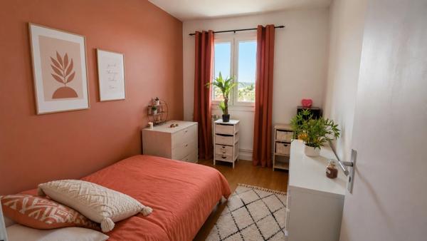 MAISON FAMILIALE 108,7 M² – 4 CHAMBRES – SUITE PARENTALE – VÉRANDA 22 M² – TERRAIN 1 600 M²