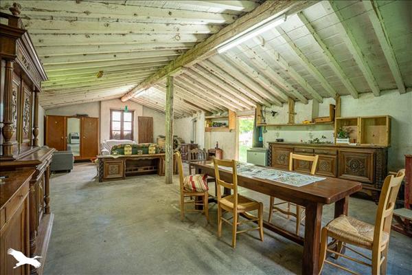 Maison à vendre |  Aiguefonde |  11 pièces | 253 m²