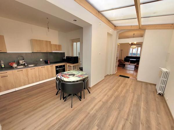 Maison à vendre 4 pièces 170m² Sin-le-Noble (59450)