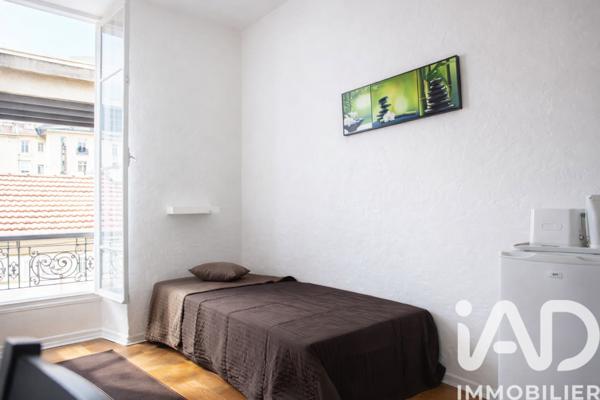 Appartement à vendre 5 pièces 79 m² Nice