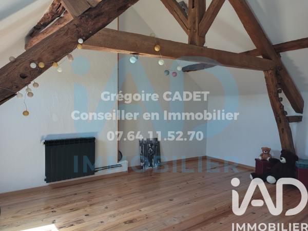 Maison à vendre 5 pièces 238,12 m² Toulx-Sainte-Croix