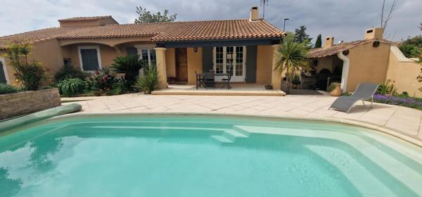 VILLA PROVENCALE DE GRAND STANDING!