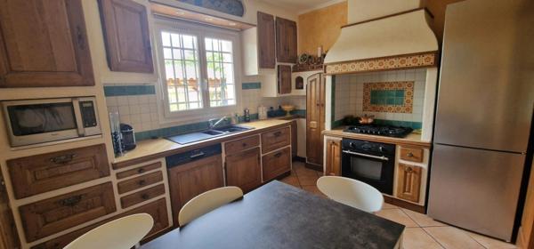 VILLA PROVENCALE DE GRAND STANDING!