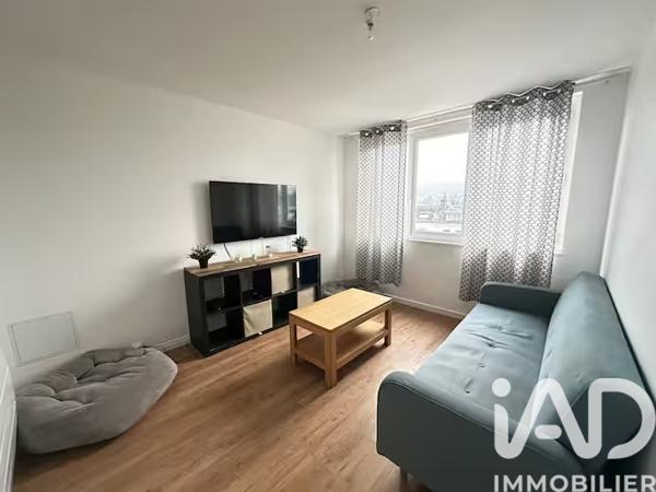 Location appartement 6 pièces 131 m² Déville-lès-Rouen