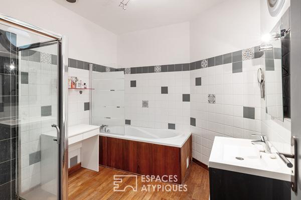 Appartement en dernier étage et terrasse sur les toits du Vieux-Lille