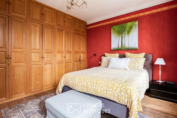 Ensemble immobilier de caractère et son parc paysagé avec piscine