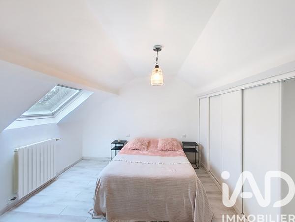 Maison à vendre 9 pièces 217 m² Franqueville-Saint-Pierre