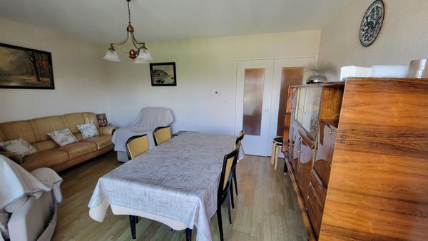 PAU - Appartement T4 de 85.95 m2 avec balcon, garage, parking et cave