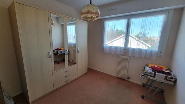 PAU - Appartement T4 de 85.95 m2 avec balcon, garage, parking et cave