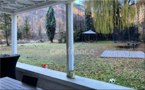 Dpt Savoie (73), à vendre SAINT MICHEL DE MAURIENNE, demeure bourgeoise, chambres d'hôtes, parc