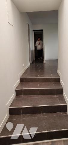 A VENDRE LA LFECHE MURS COMMERCIAUX