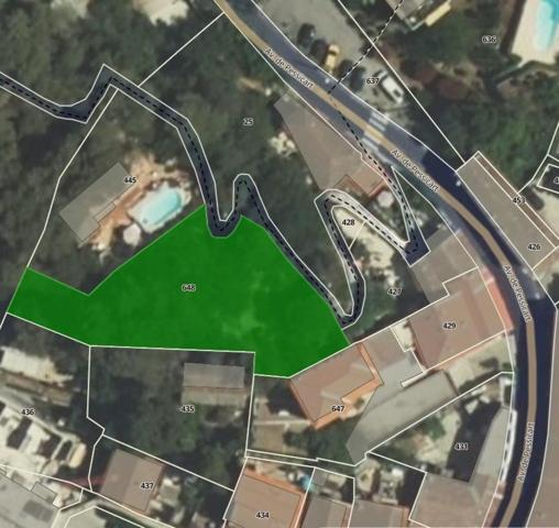 Lot Terrain 812M2+cave 8M2+1studio 20m2+T2 37m2 terrasse