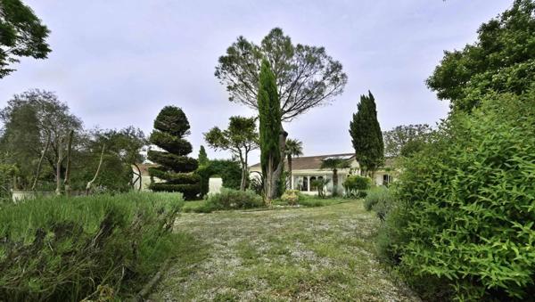 Maison 4 Chambres à proximité de Saintes (17)