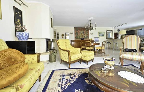 Maison 4 Chambres à proximité de Saintes (17)