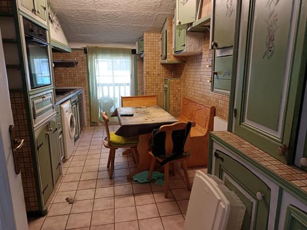A saisir appartement au centre du village