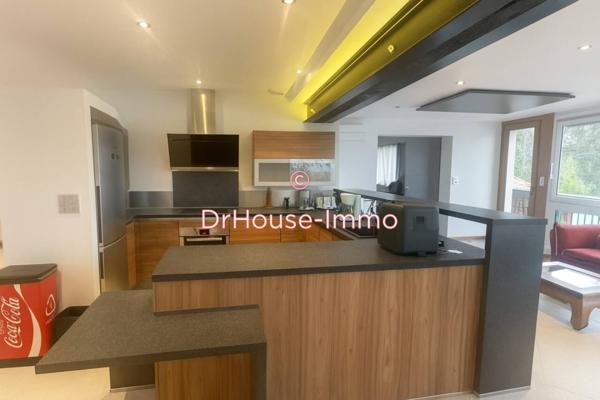 Maison à louer 4 pièces de 143 m²