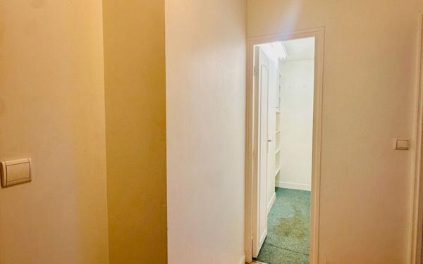 Appartement à vendre    1 pièce • 34,95 m2 Saint-Maur-des-Fossés