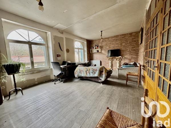 Maison de village 4 pièces de 120 m² à Labastide-Rouairoux (81270)