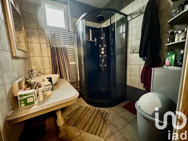 Maison de village 4 pièces de 120 m² à Labastide-Rouairoux (81270)