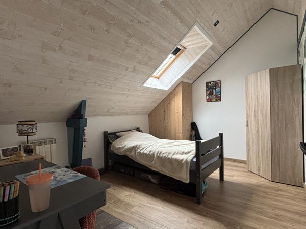 Pluvigner (56330) Belle longère en pierre de 147 m² habitable sur grand terrain au calme de la campagne