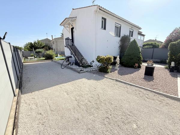 VIAS Villa 4 Pièces avec jardin piscine au sel sur terrain de 415 m² environ