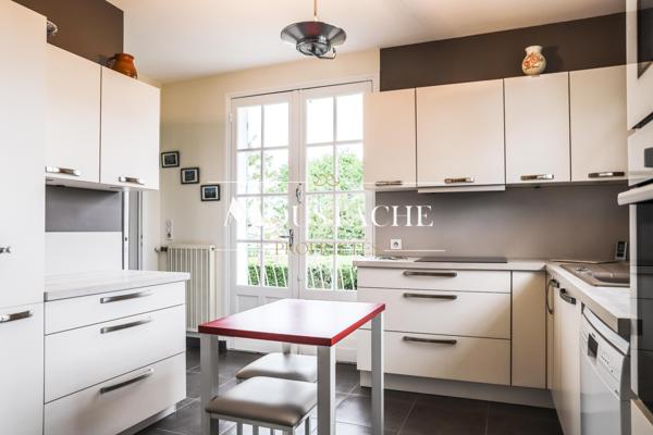 BELLE VILLA FAMILIALE - PROCHE OCÉAN -