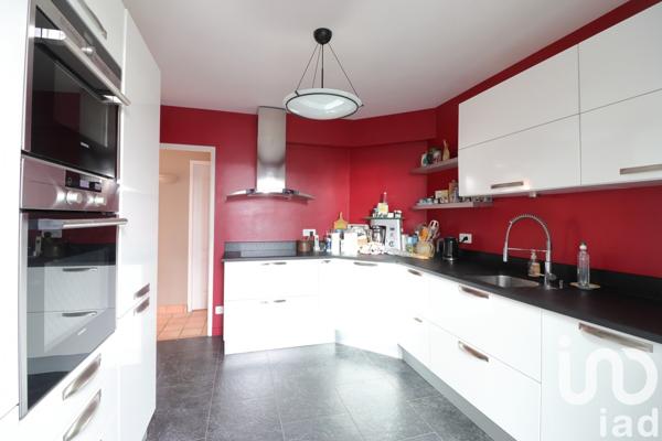 Maison à vendre 8 pièces 159 m² Magny-les-Hameaux