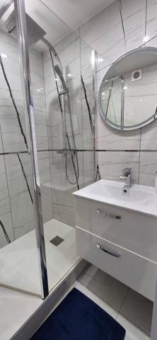 Appartement
         4 pièces
        - 67 m² 188 000 € *