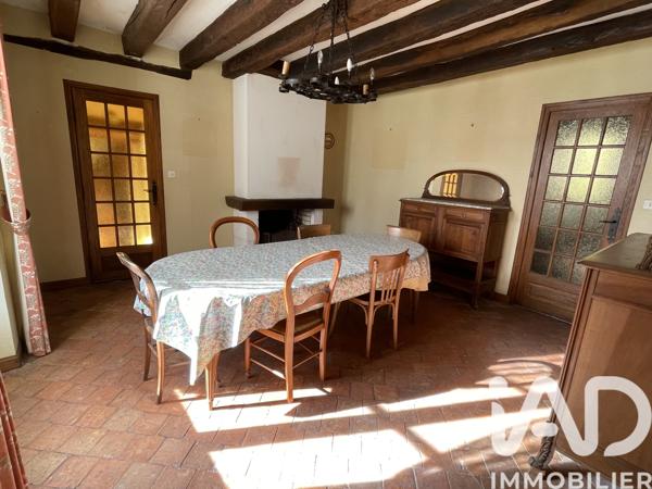 Maison à vendre 6 pièces 204 m² Beaugency