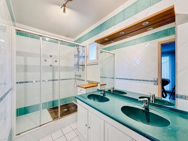 Superbe Maison Proche des commerces et des commodités