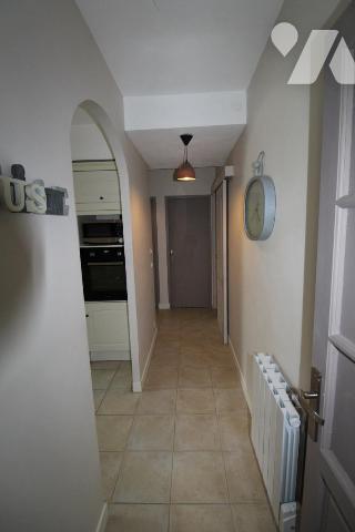 Maison en pierres - au calme à Chaniers- 170m² hab. - 3 chambres - 4 mns de SAINTES 