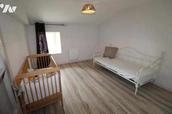 Maison en pierres - au calme à Chaniers- 170m² hab. - 3 chambres - 4 mns de SAINTES 