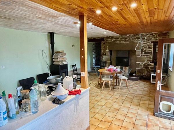 Maison à vendre à Plouigneau dans le Finistère (29610), ref : A64
