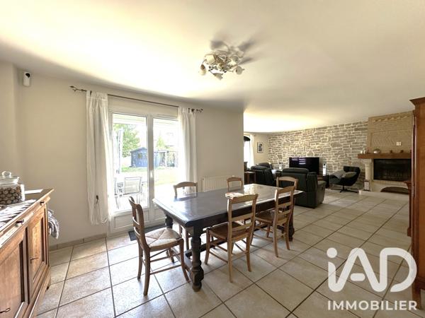 Maison à vendre 7 pièces 167 m² Saclay