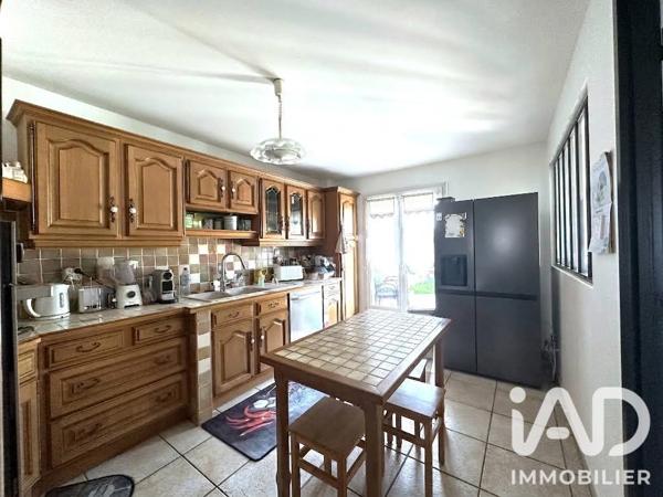 Maison à vendre 7 pièces 167 m² Saclay