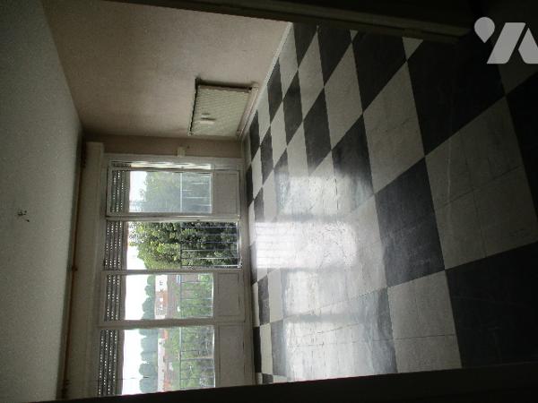 ROUBAIX  F3 avec garage tb situé