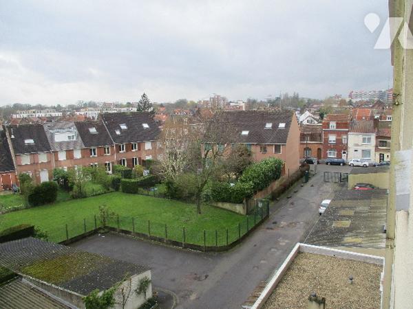 ROUBAIX  F3 avec garage tb situé