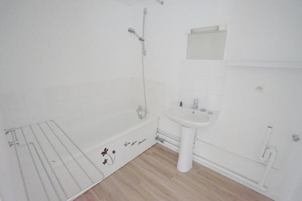 LA MADELEINE - APPARTEMENT - T3