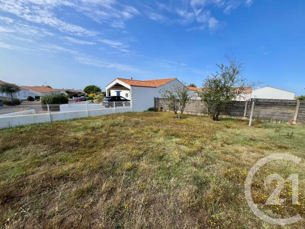 Terrain à vendre  240 m2 GIVRAND - 85