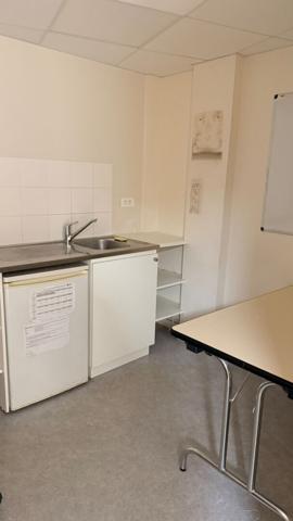 LOCAL COMMERCIAL 255 M²
