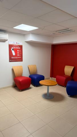 LOCAL COMMERCIAL 255 M²
