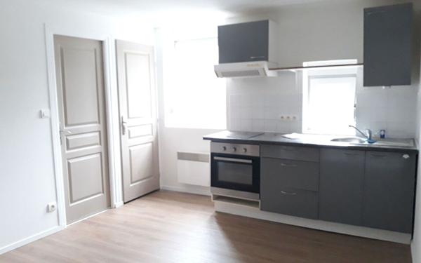 Appartement à louer    3 pièces •  Hazebrouck
